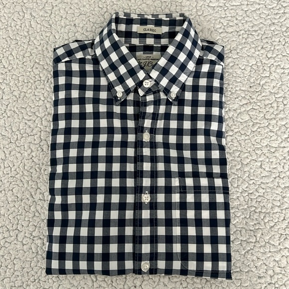 Men’s J.Crew Classic Fit Casual Button Down Short Sleeve Shirt - Picture 2 of 5